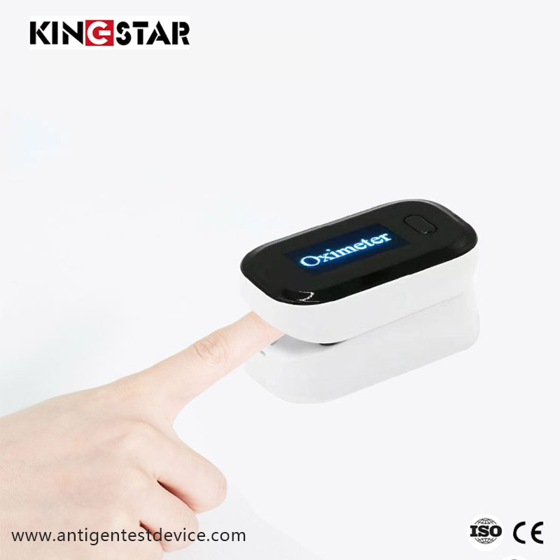What are the advantages of fingertip oximeters over other oximeters?